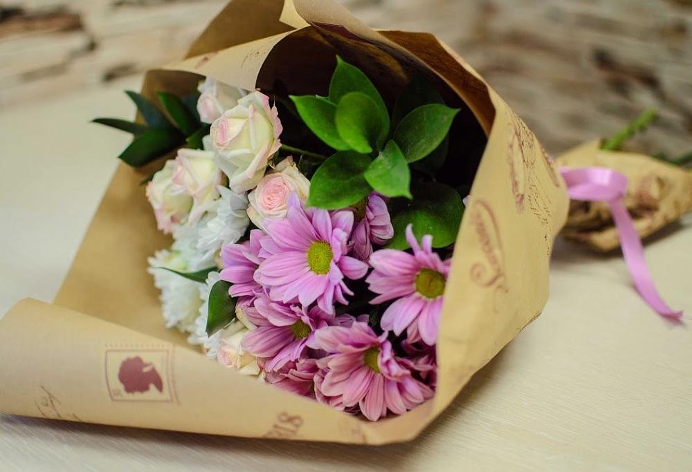 Букет цветов из: Розы и Хризантемы в Бороздиновской