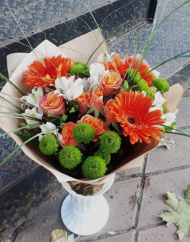 Букет цветов из: Герберы, Хризантемы, Альстромерии и Розы в Бороздиновской