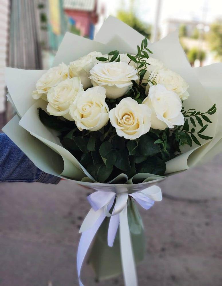 Букет Белые розы Проуд в Бороздиновской
