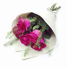 Букет цветов из:  Розы в Бороздиновской