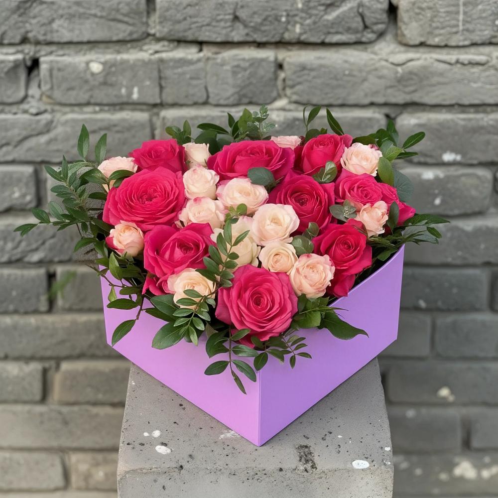 Цветочная композиция из Розы в коробке в Бороздиновской