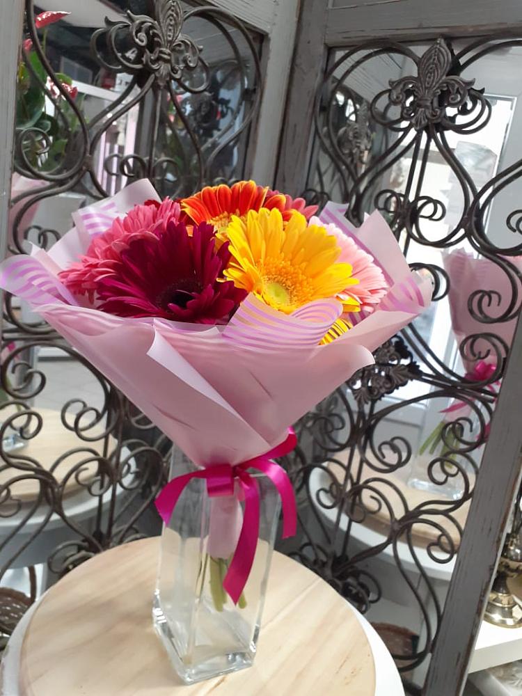 Букет цветов из: Герберы в Бороздиновской