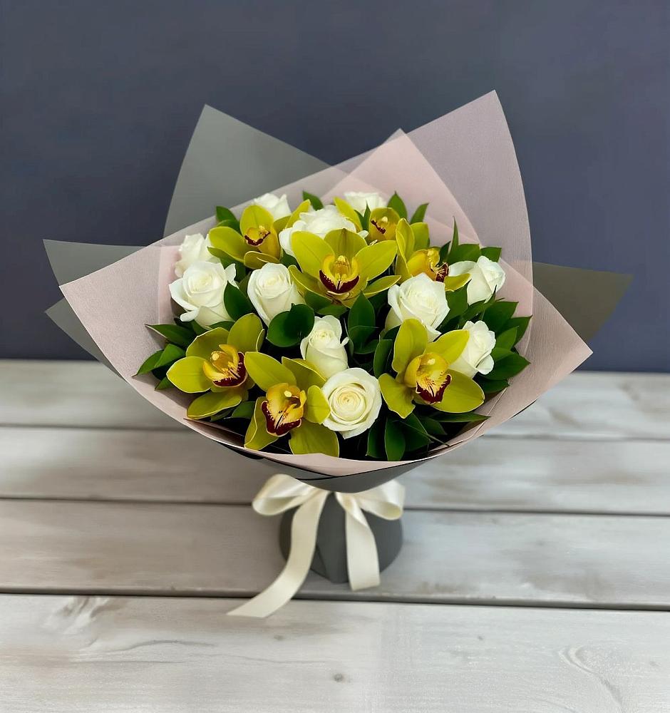 Букет цветов из: Орхидеи и Розы в Бороздиновской