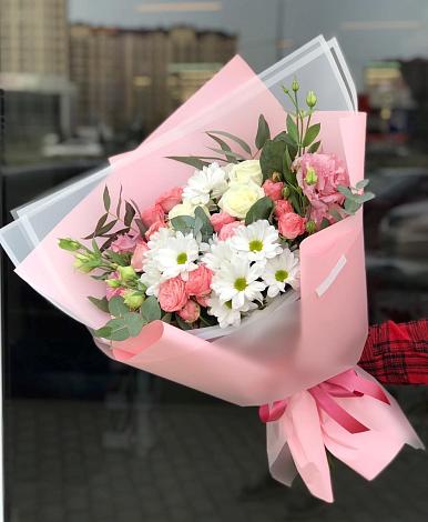 Букет цветов из: Розы, Лизиантусы и Хризантемы в Бороздиновской
