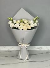 Букет цветов из:  Розы и Лизиантусы в Бороздиновской